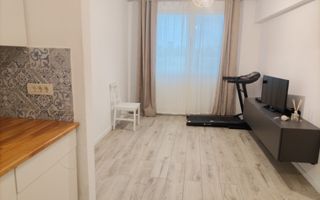 Apartament cu 2 camere / Etajul 1 / Renovat recent - Poză 3