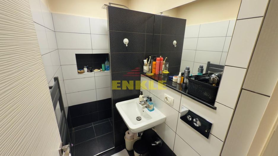 De vanzare apartament 2 camere – Zona Primăverii - Poză 8