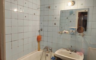 Apartament 3 camere, suprafata 62 m.p., etaj 3 din 4, Piata Rahovei T657 - Poză 2