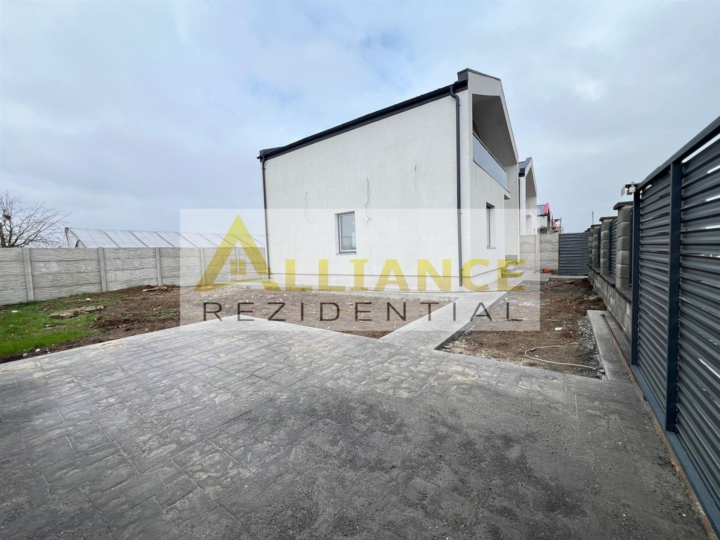 Casa Individuala P+M - 4 camere - Pompa de Caldura-Panouri Solare - Poză 23
