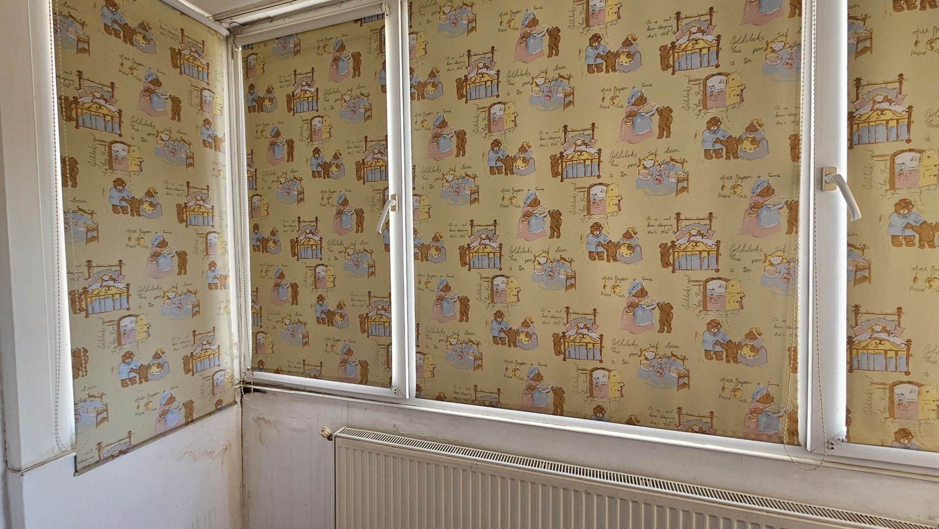 Grivitei ,zona Colinei apartament mobilat si utilat complet - Poză 11