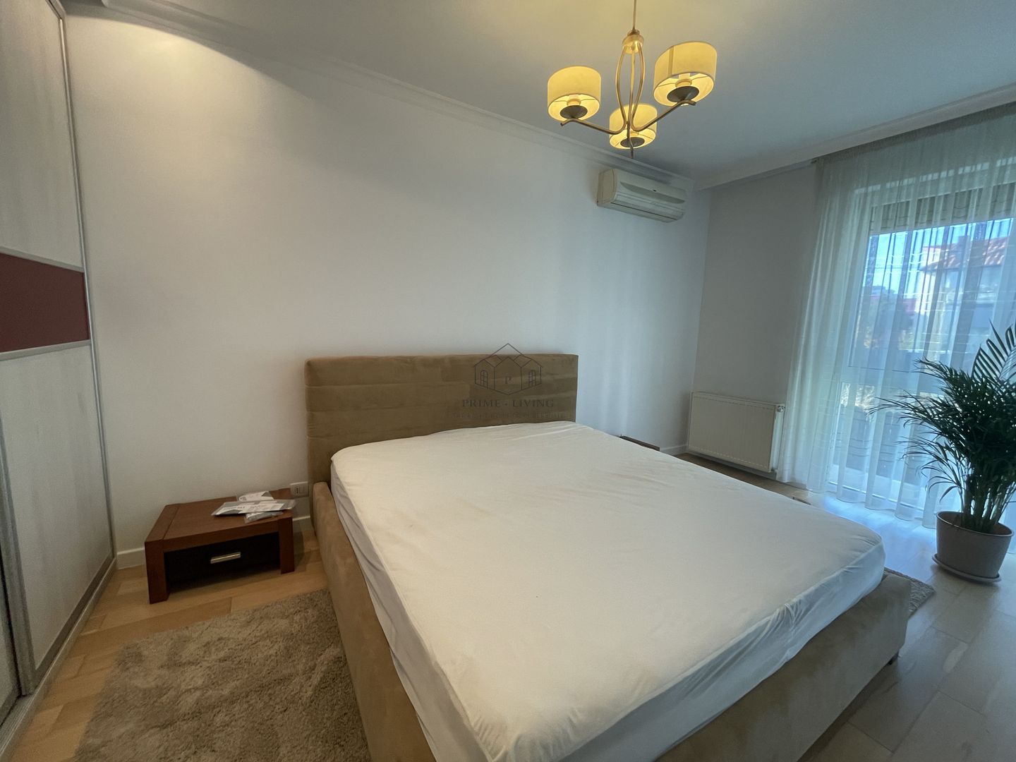 APARTAMENT CU 3 CAMERE, PARTER CU GRADINA LA INCHIRIERE IN COMPLEX - Poză 13