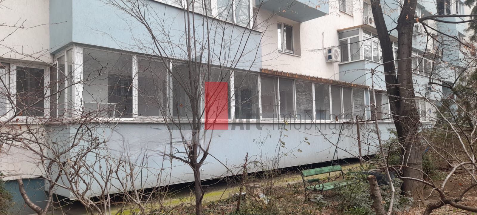 Apartament 3 camere  Titan Balcon de 14 mp - Poză 11