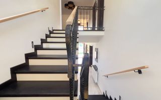 Vilă P+M cu teren de 4.200 mp – Onești - Poză 16