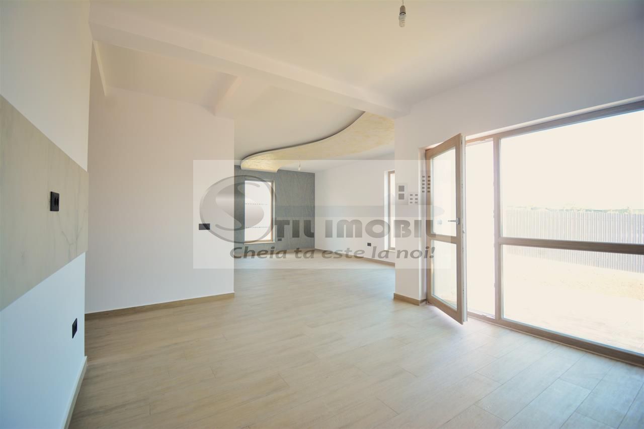 Vila plan parter - Popas Pacurari - Poză 2