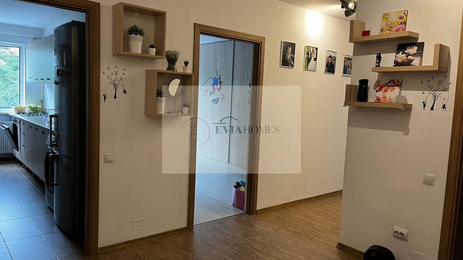 Apartament cu 2 camere și parcare exterioara inclusa/zona BMW Floresti - Poză 4