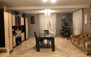 Casa/ Vila cu 6 camere de vanzare Sud, Bistrita 255 mp +teren 1000 mp - Poză 2
