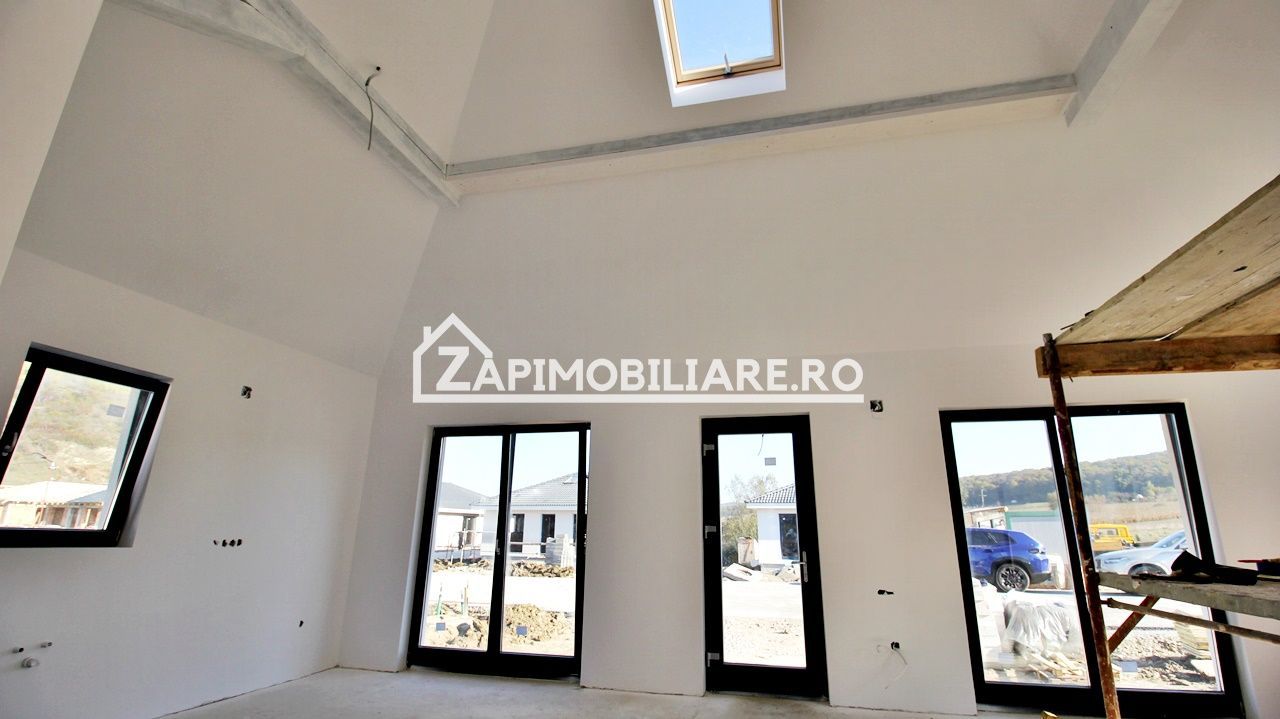 Casa la cheie 130mp 4 camere,2 băi,700mp teren,Livezeni - Poză 19