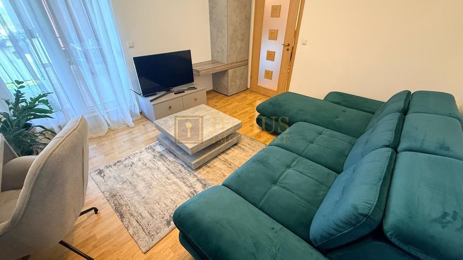 3 camere| Aradului| loc de parcare subteran| Pet friendly (animal mic) - Poză 1