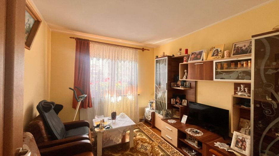 Apartament cu 4 Camere de Vânzare I Suceava/George Enescu I 105.000E - Poză 4