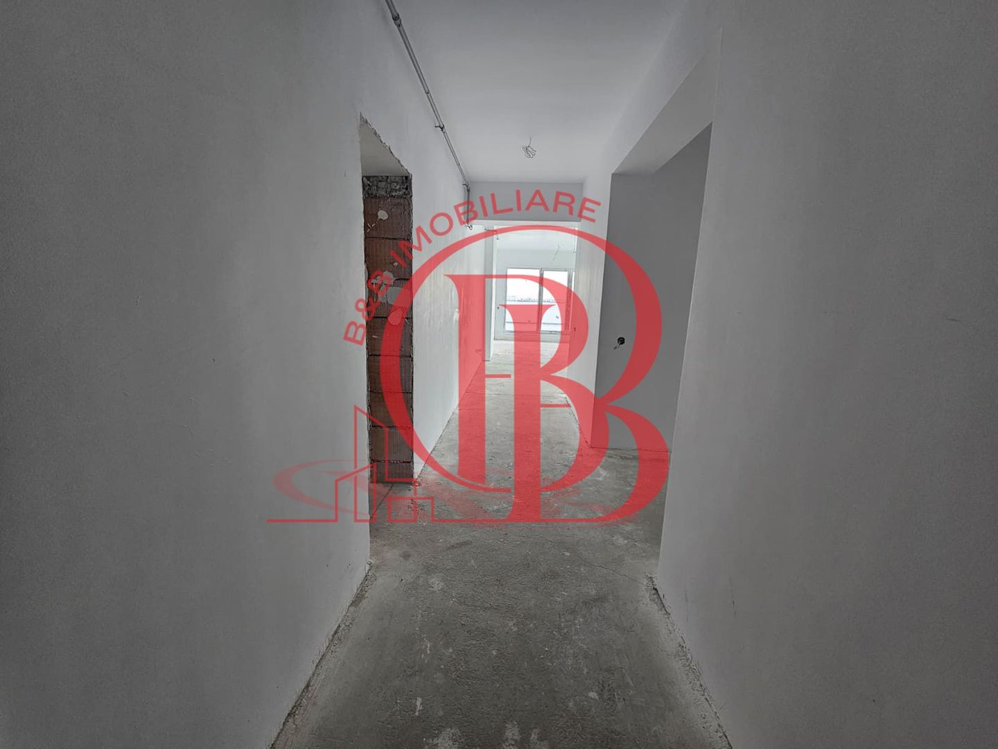 4 Camere Living 60mp Terasa 82mp-Parcare Inclusa-Th. Pallady - Poză 5