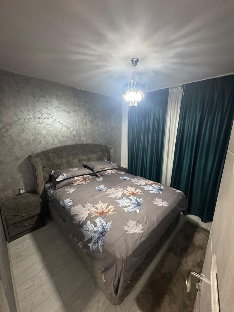 Apartament 3 camere de vânzare – Tineretului, bloc turn - Poză 7