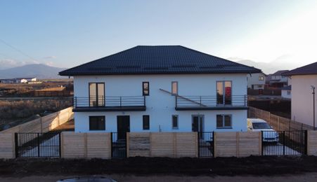 Duplex modern de vânzare în cartierul Izvor