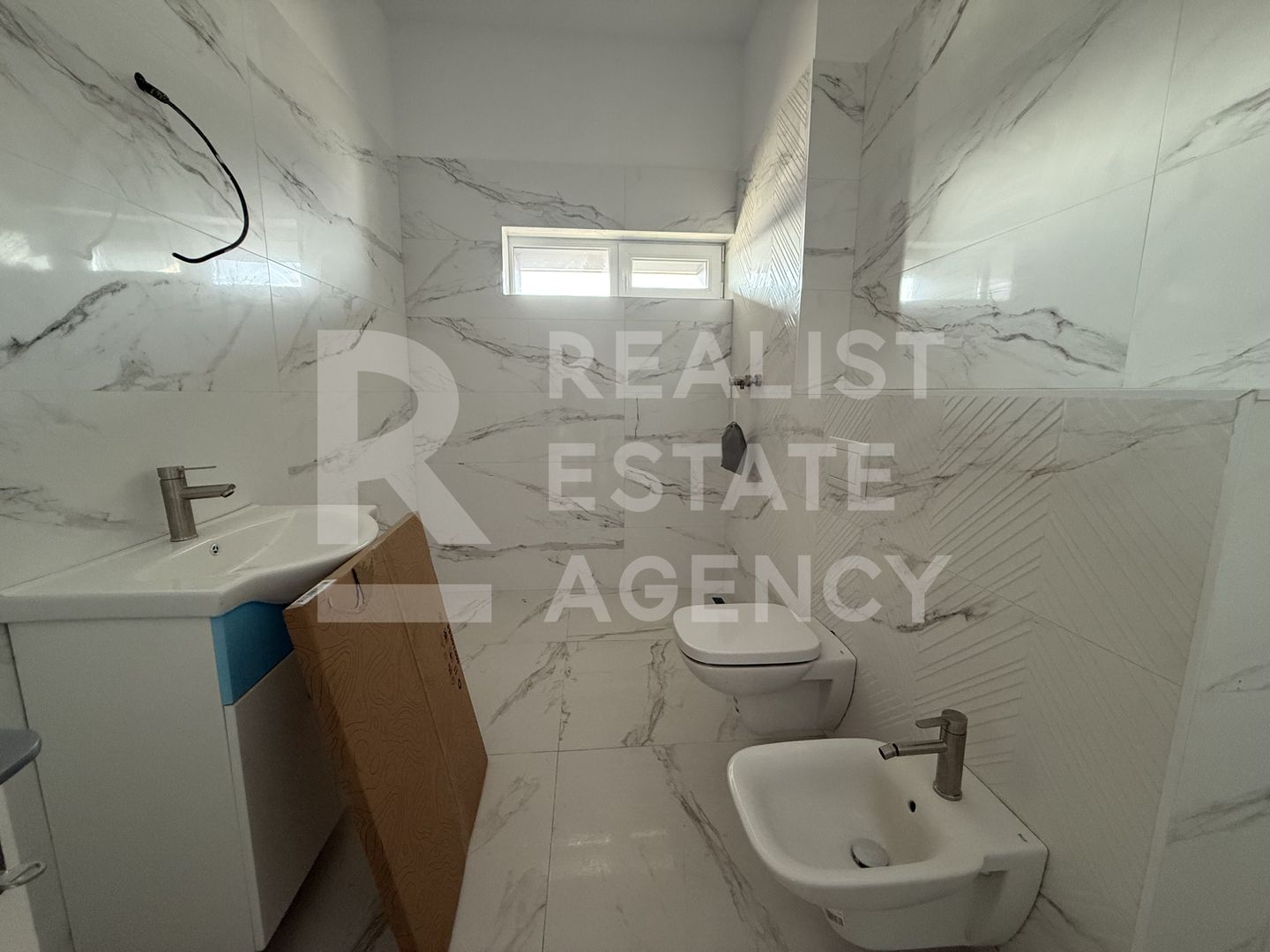 Vânzare apartament cu 2 camere.Priveliște spre munte. - Poză 15