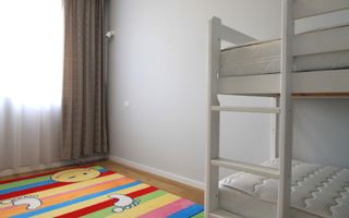 Zona linistita, 3 camere + 2 bai, centrala proprie. - Poză 15