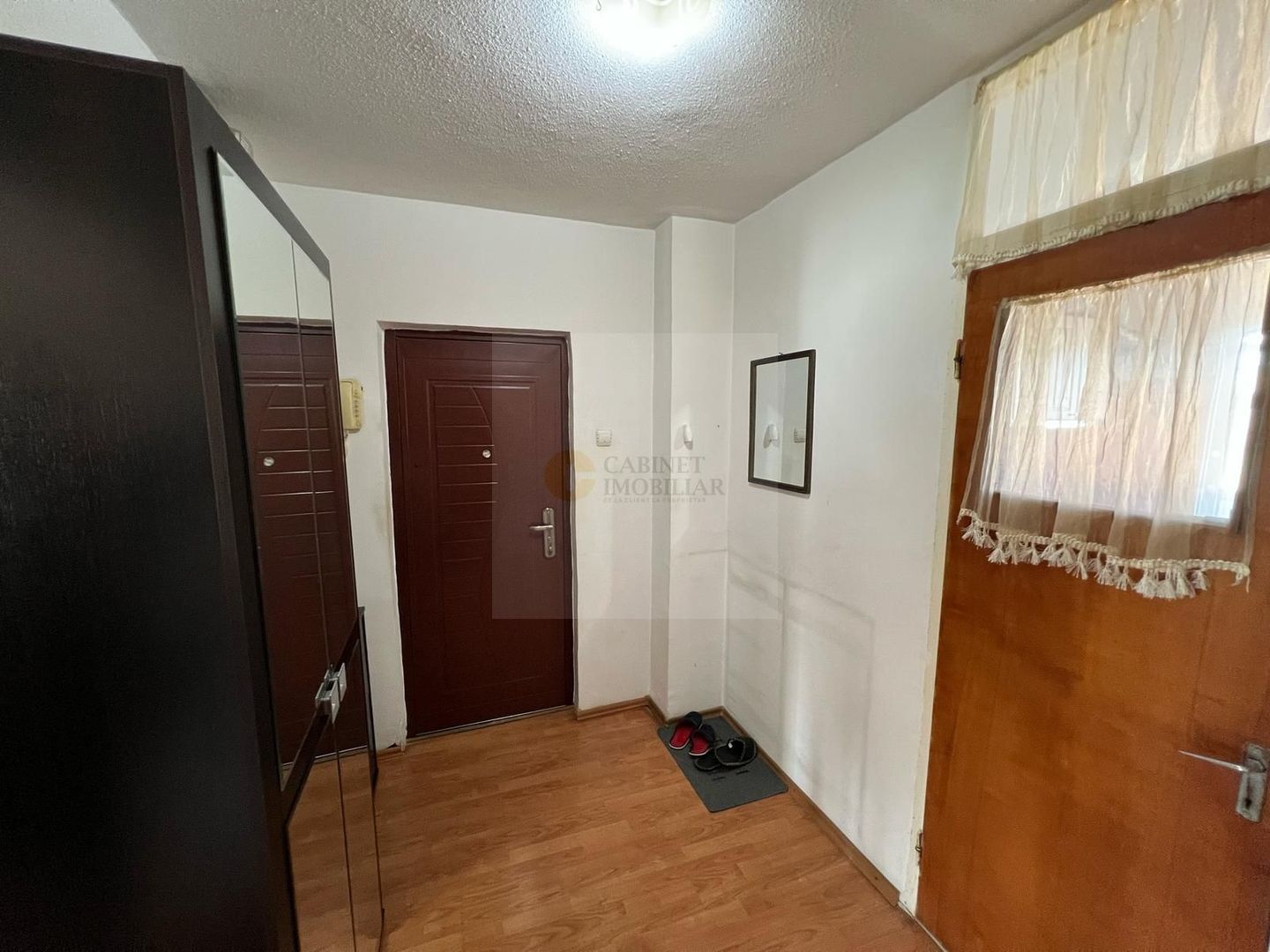 Apartament 3 camere | Zona Sebastian | Parțial mobilat - Poză 2