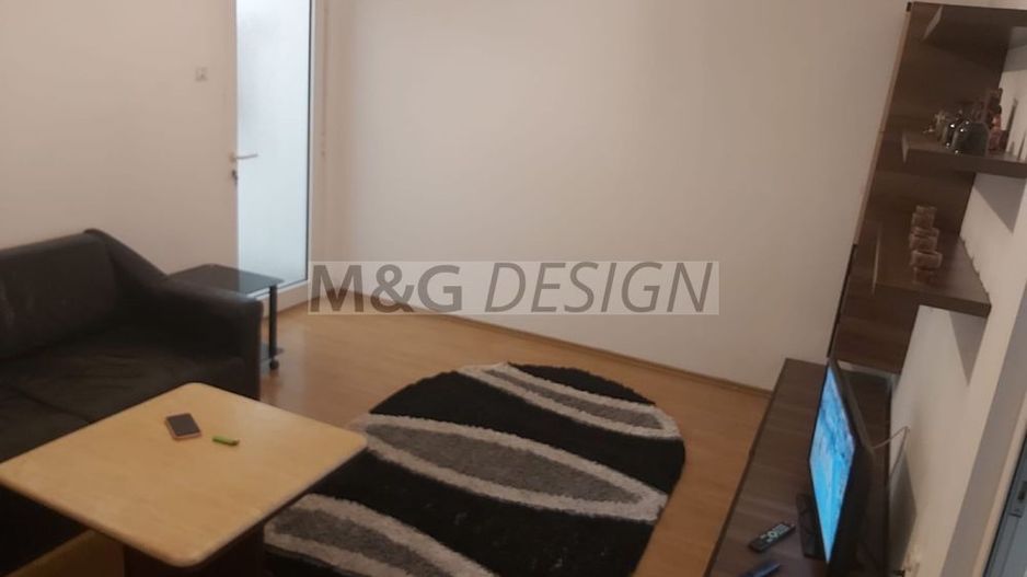 Apartament 2 camere Iosefin parter cu balcon - Poză 2