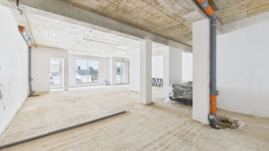 Spațiu comercial 95 mp la parterul blocului MTM - Poză 11