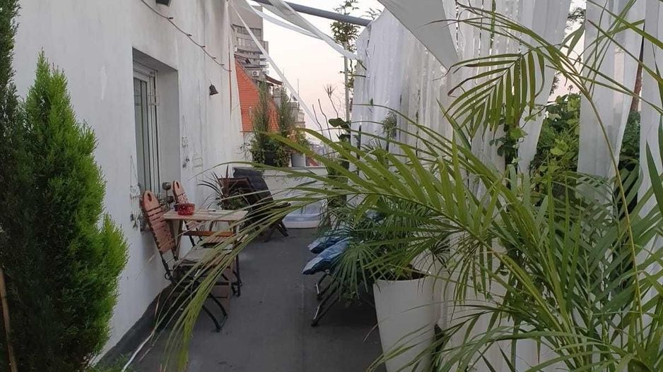 APARTAMENT UNIC  3 CAMERE | TERASĂ 30 MP  | VEDERE PANORAMICĂ | ZONA CENTRALĂ - Poză 3