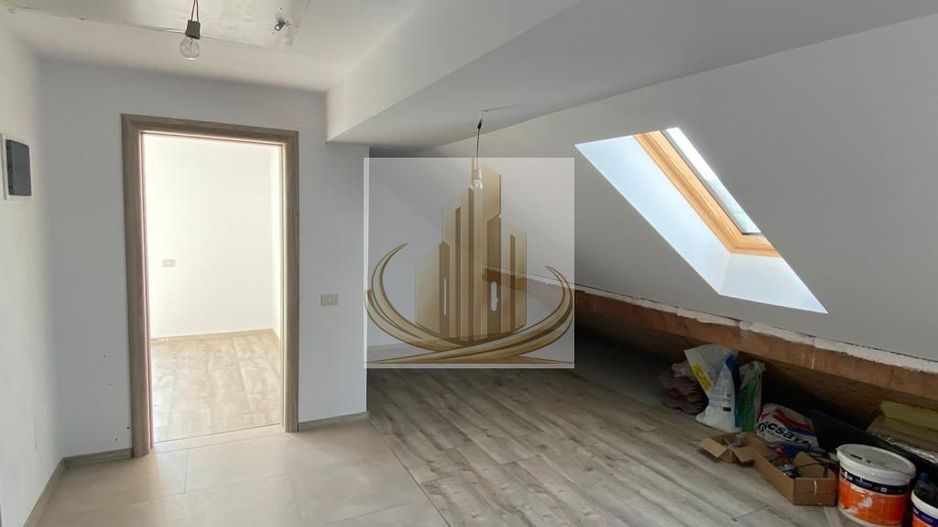 Casă 5 camere, 2 niveluri, intrări și utilități separate – Șag - Poză 9