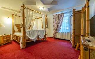 Pensiune Rosenau de vânzare - Afacere la cheie lângă Cetatea Râșnov - Poză 17