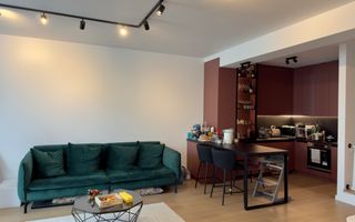 Vila urbana 3 camere | Tunari-Parc - Poză 1