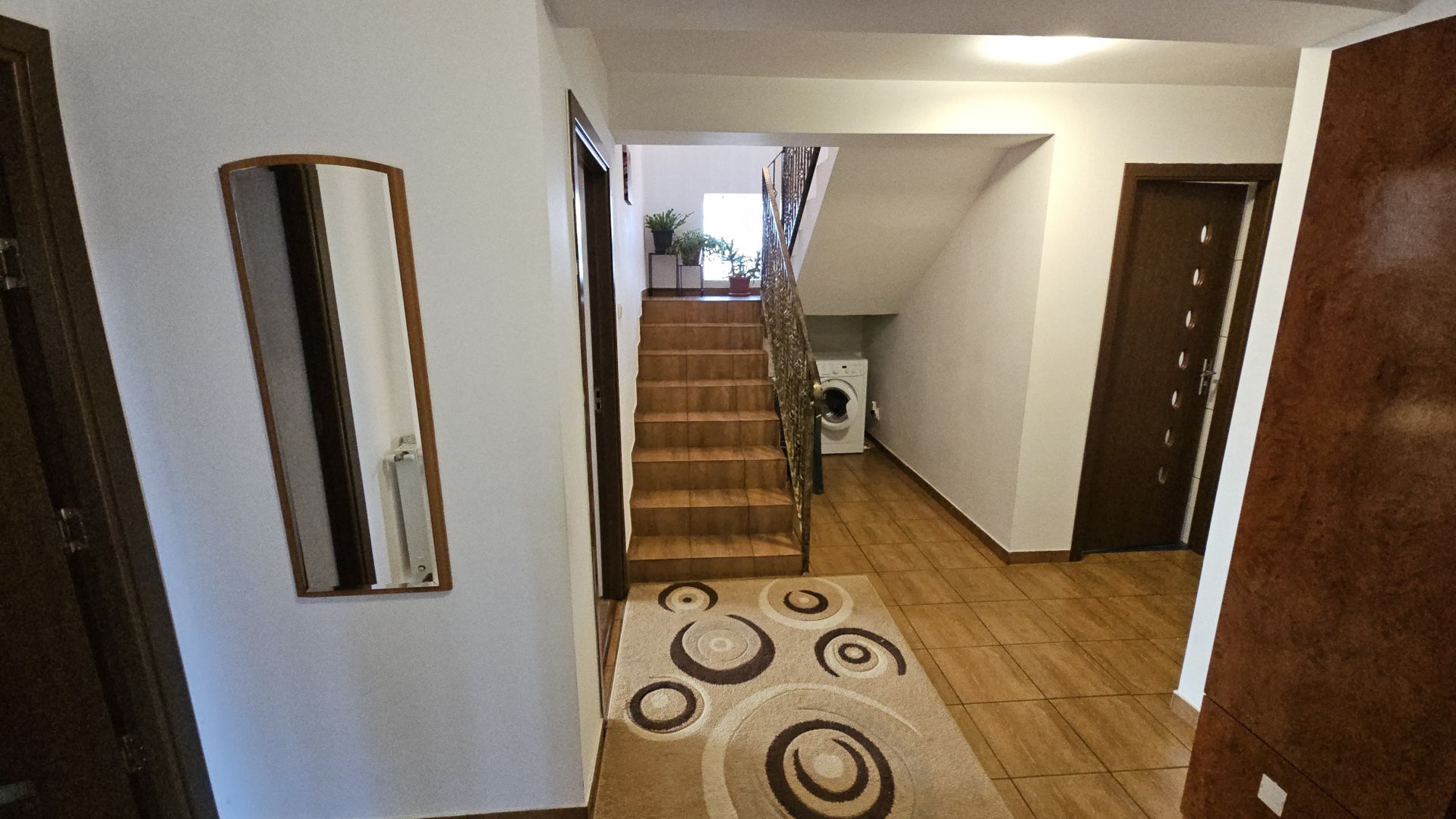 VILĂ MODERNĂ P+1 169 MP UTILI, CURTE GENEROASĂ 768 MP, IN APROPIERE DE BUCURESTI - Poză 10