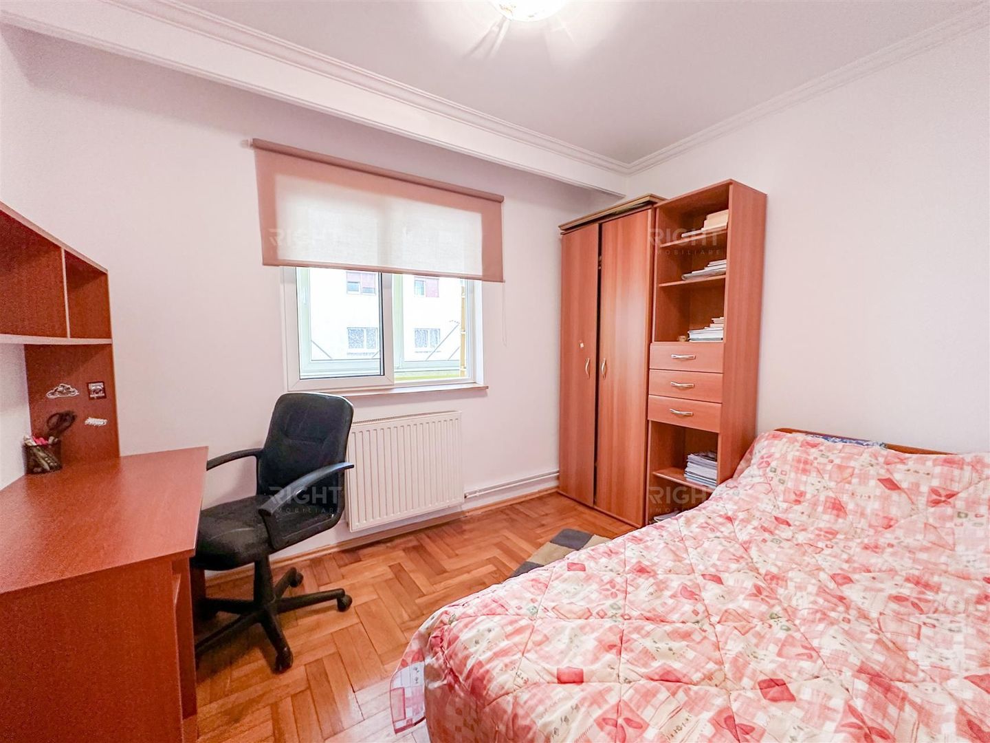 Apartament 4 camere | 2 balcoane | loc parcare | Sacele Brasov - Poză 6