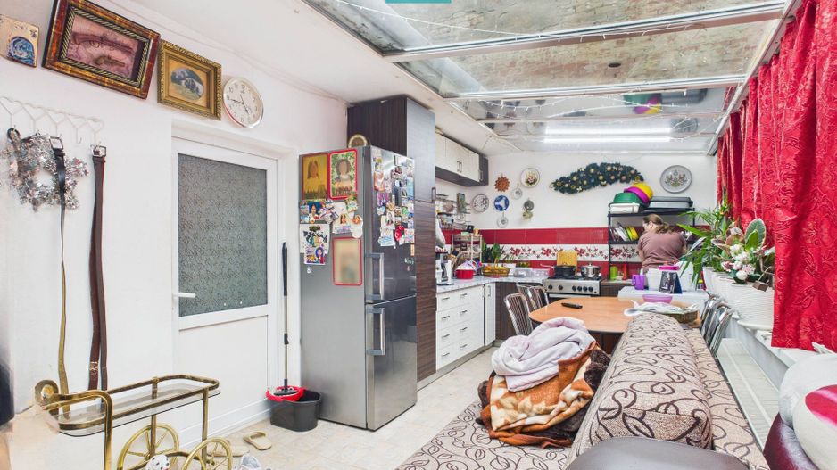 Casă+teren 661 mp în Mehala oportunitate excelentă - Poză 9