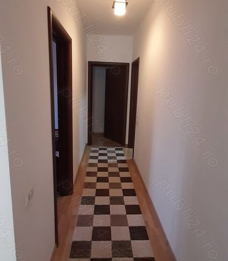 inchiriez apartament 3 camere ,loc parcare - Poză 9