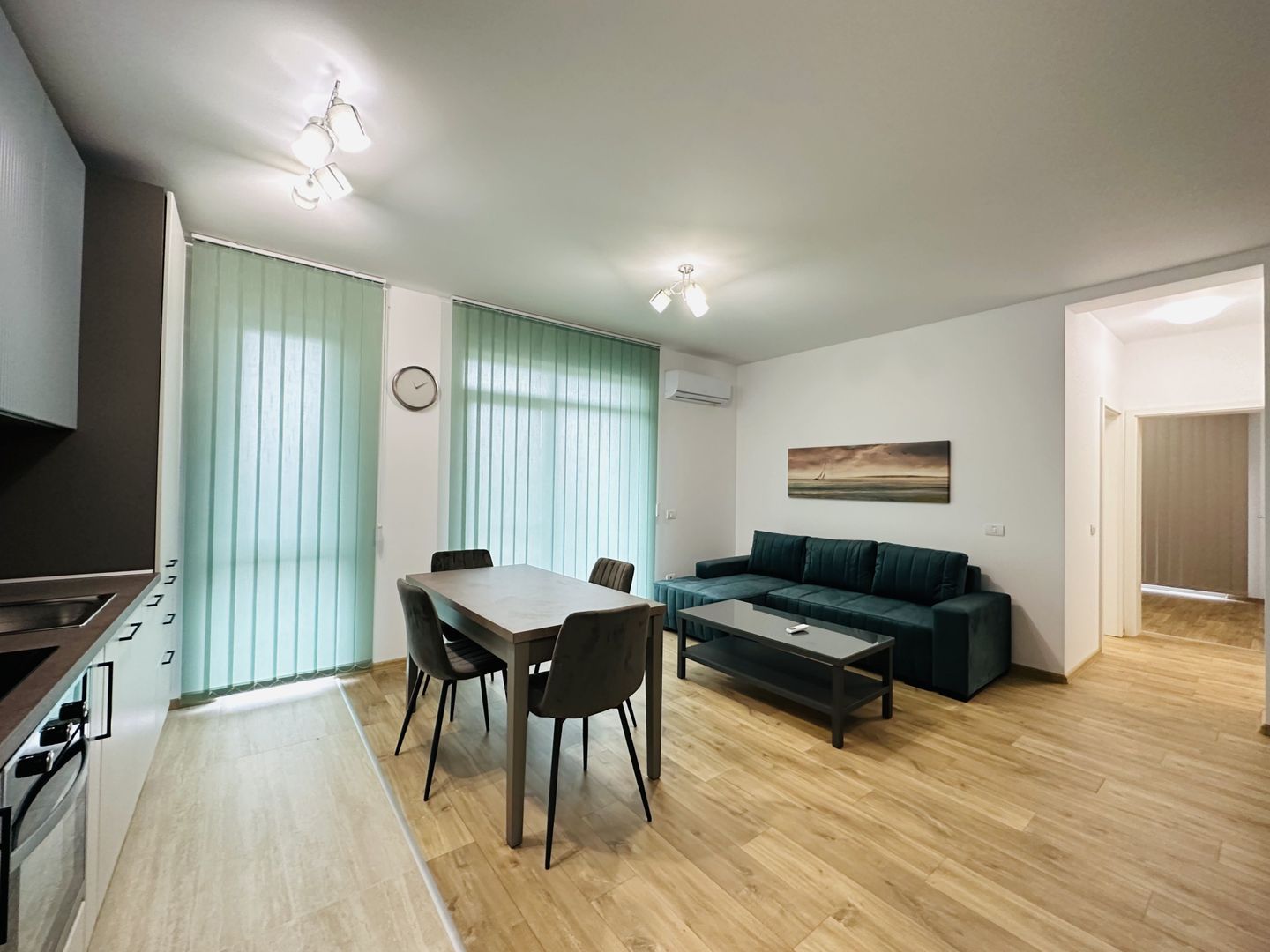 Prima inchiriere, 2 camere - Segmentul Premium - Curte & Parcare - Poză 9