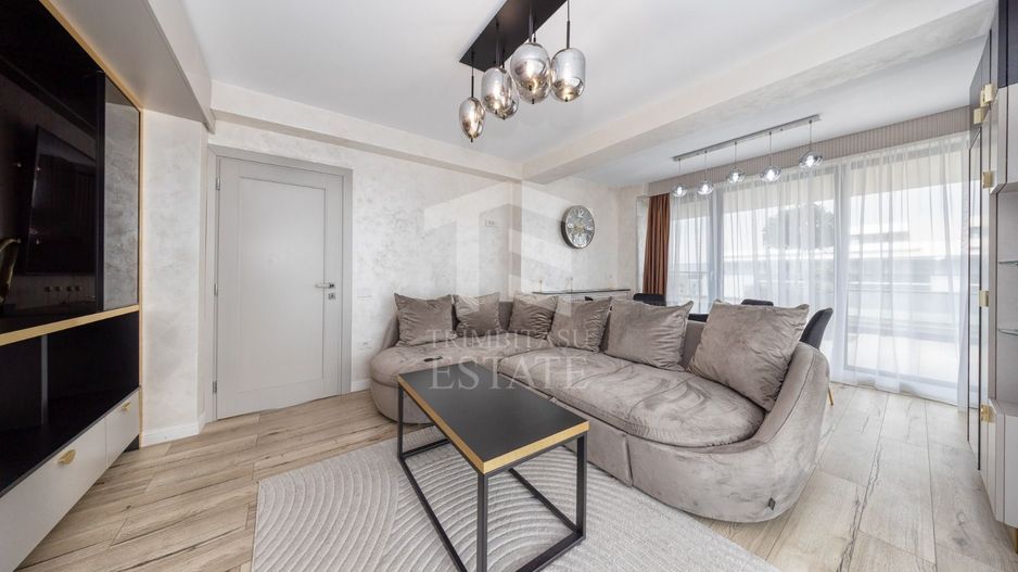 Coresi-Penthouse 3 camere +loc de parcare subteran 203mp - Poză 6