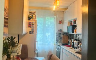 Apartament 4 Camere | Instalații Noi | Balcon 8 mp | Gorjulu - Poză 2