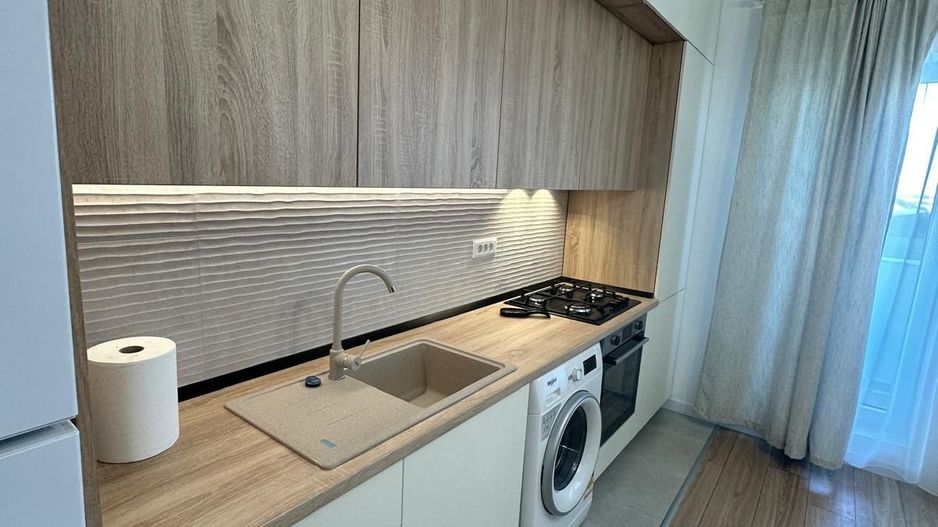 Apartament 2 Camere,metrou Berceni-Prima Inchiriere - Poză 2