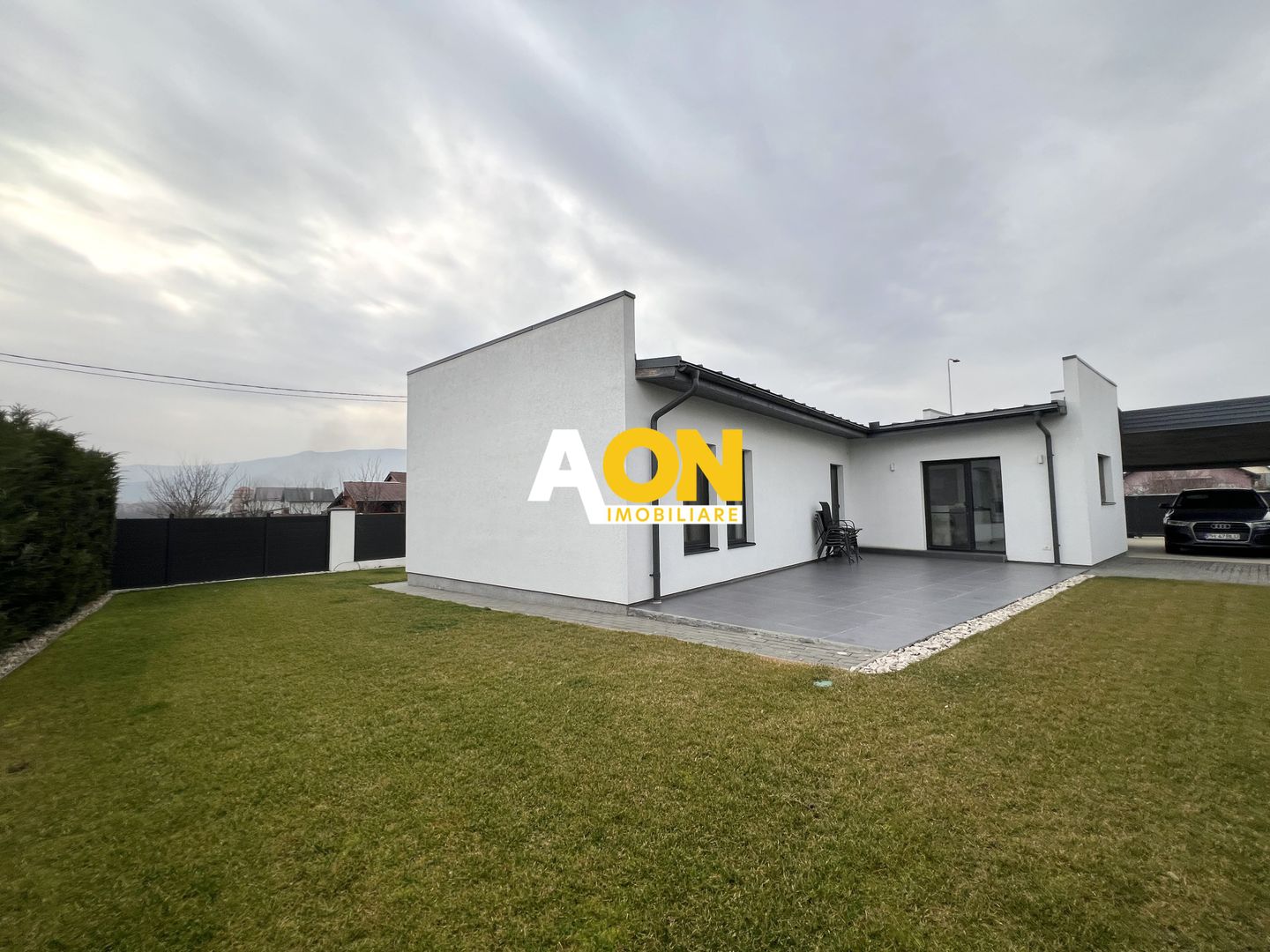 Casa individuala superfinisata, 3 camere, 2 bai,  500mp teren - Poză 22