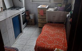 Etaj imtermediar, 2 camere decomandat, 53 mp zona Zimbru - Poză 2