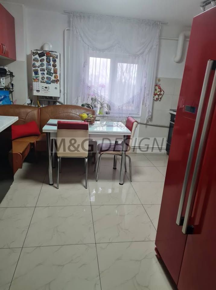 4 camere  Fratelia-Girocului  100mp+boxa - Poză 16