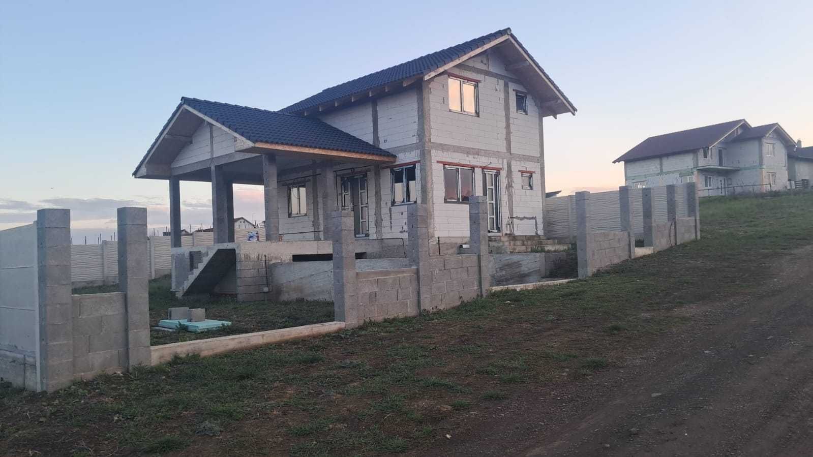 Casa de vanzare, 3 camere, curte,  Orizont Alba Iulia - Poză 2