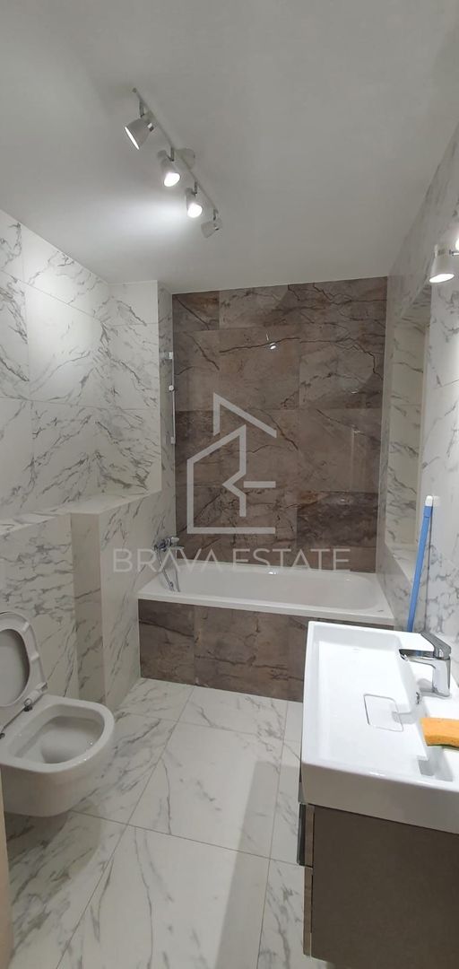 Apartament 2 camere, 55mp, zona VIVO - Poză 6