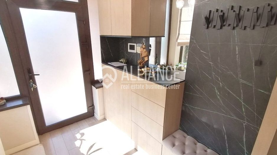 COICIU (Cod 01) Armonie și Eleganță pentru Două Generații! - Poză 10