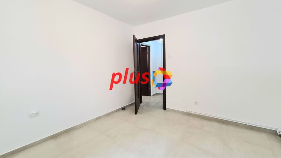 Spatiu comercial de închiriat Brasov - 60 mp # plus-imo.ro - Poză 3