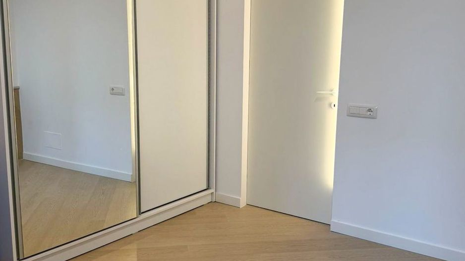 Chirie Apartament 2 camere I Cortina North I 1 Dormitor & 1 Birou - Poză 6