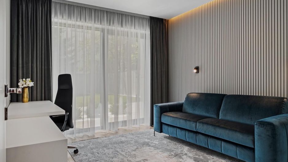 Vânzare Vilă 7 camere 350mp | Curte privată | Piscină exterioară - Poză 18