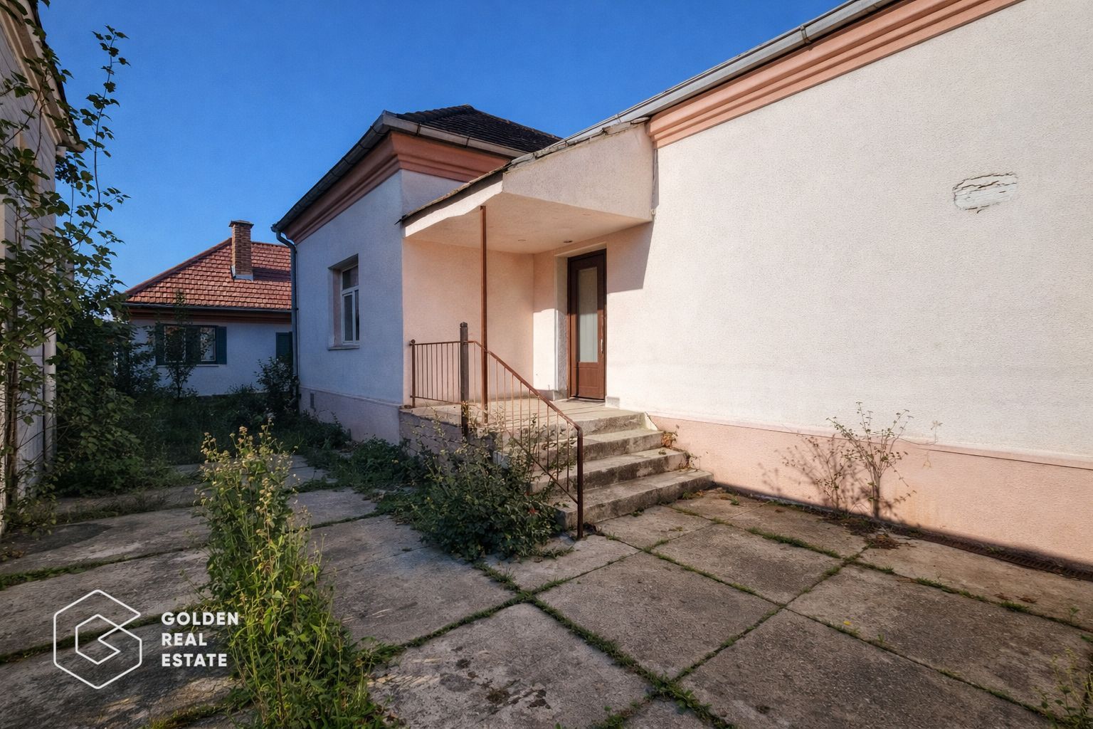 Casa cu 2 corpuri de cladire, Lipova - Poză 2