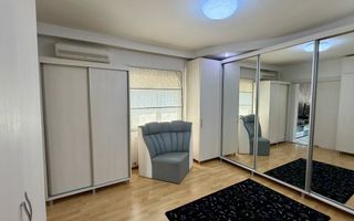 VILA ELEGANTA - 350 mp - D+P+E+M - METROU APARATORII PATRIEI - Poză 16