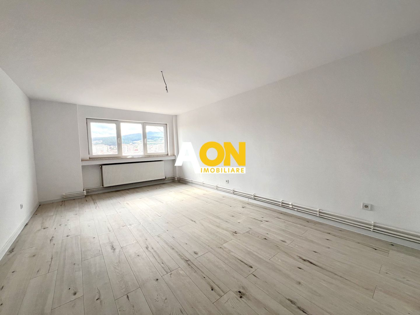 Apartament 4 Camere | DECOMANDAT | 86 mp | Zona Cetate - Poză 2