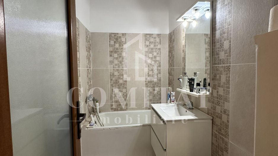 Casa 3 camere | 70mp | Piata Unirii - Poză 12