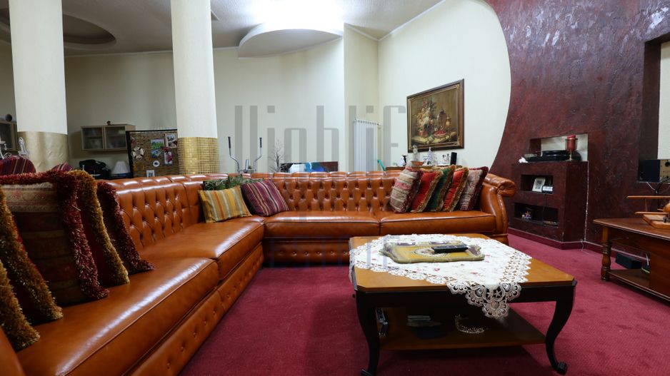 Vila de lux deosebita 9 Camere Pipera Erou Iancu Nicolae 298mp teren - Poză 17