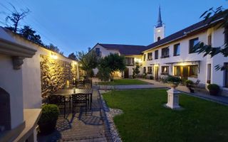 Pensiune de Lux | Conac De Poveste | Spatii comerciale | Gura Raului - Poză 9