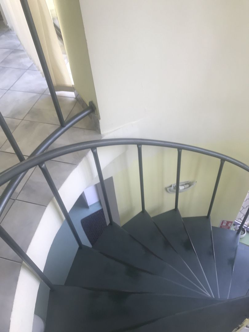 Ideal birouri sau cabinet medical - Poză 3